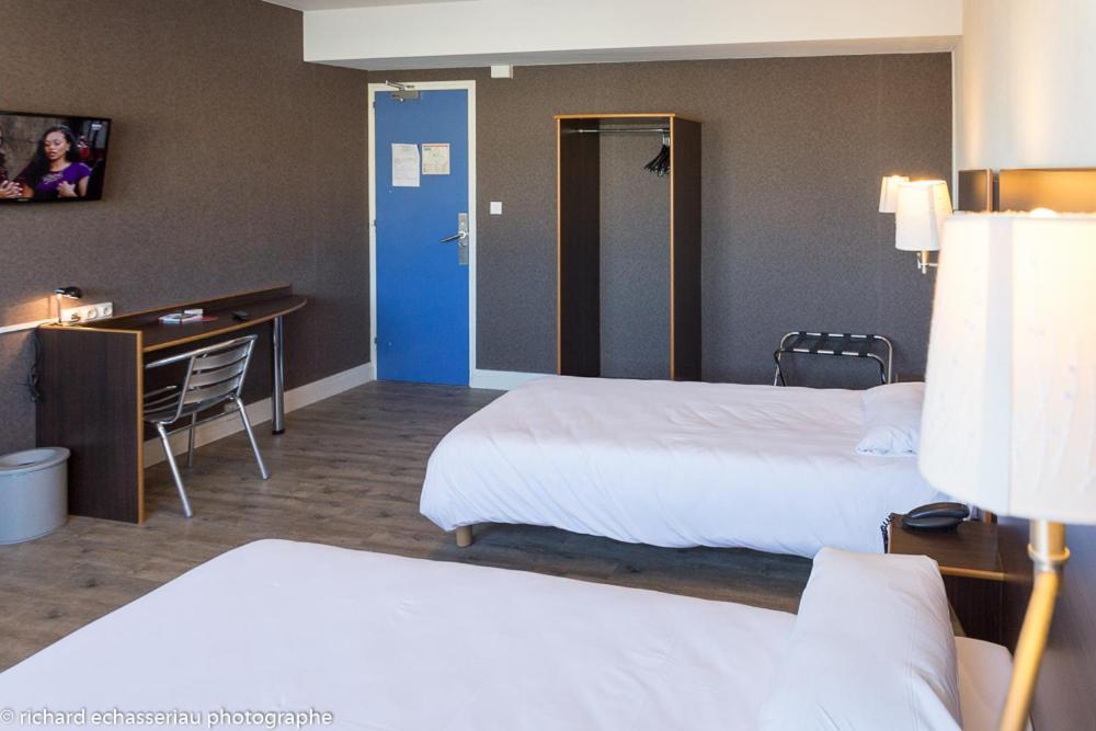 Hotel De La Vendee Ла-Рош-сюр-Іон Екстер'єр фото