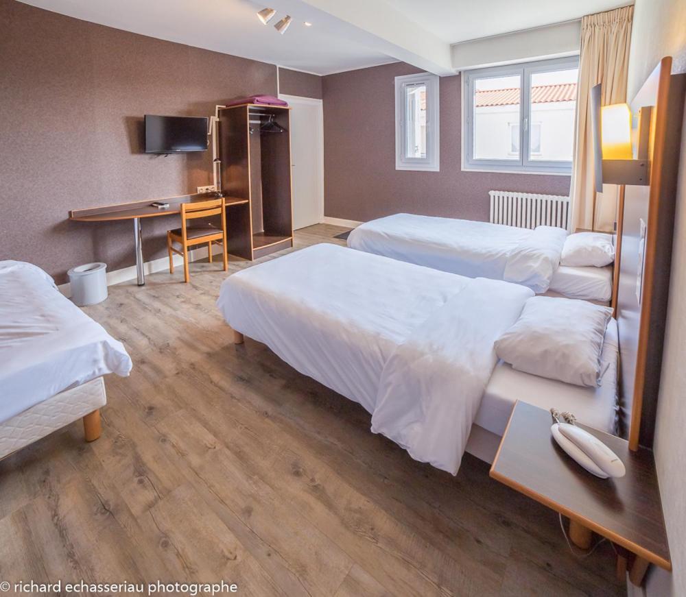 Hotel De La Vendee Ла-Рош-сюр-Іон Екстер'єр фото